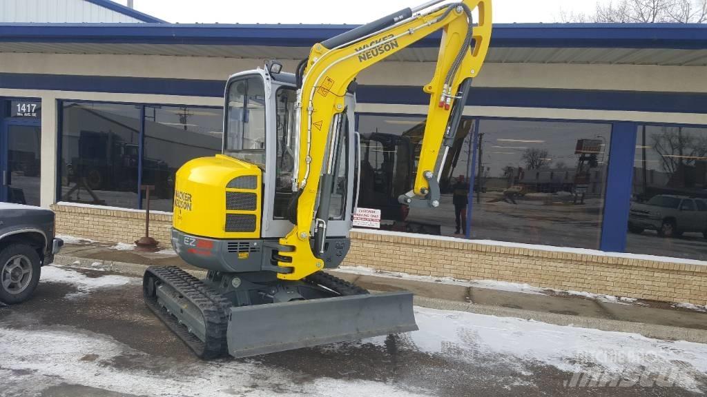 Wacker Neuson EZ38 대형 굴삭기 29톤 이상
