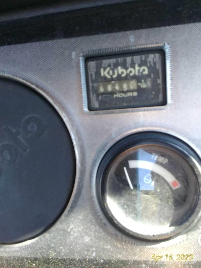 Kubota RTV 900 다목적 장비