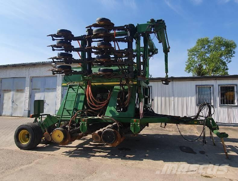 John Deere 750 A 농기계 - 기타