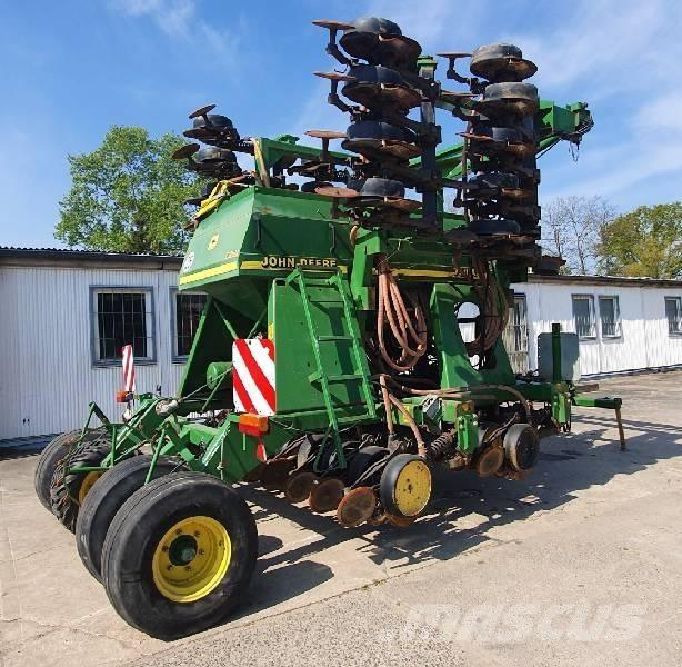 John Deere 750 A 농기계 - 기타