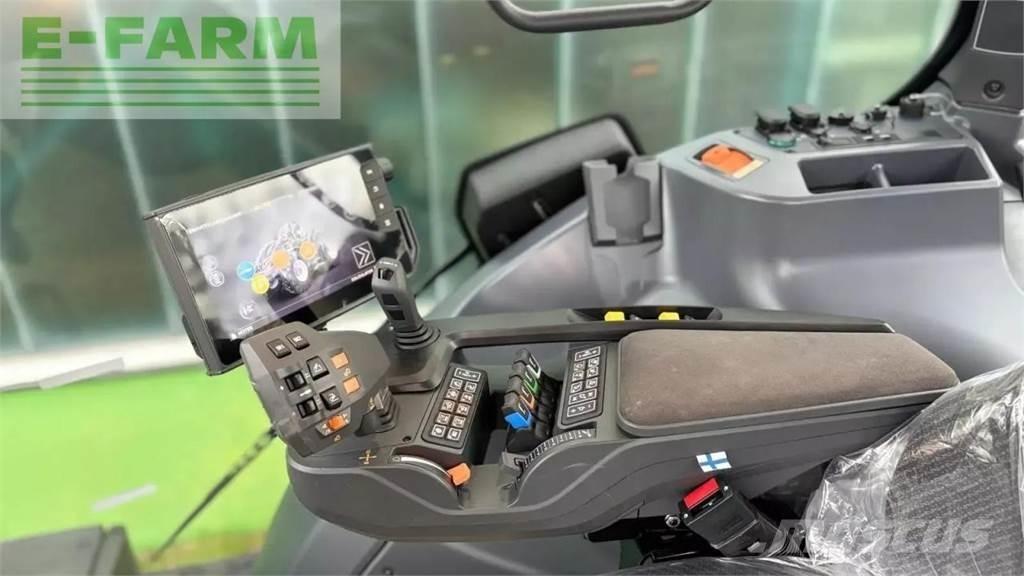 Valtra q 285 트랙터