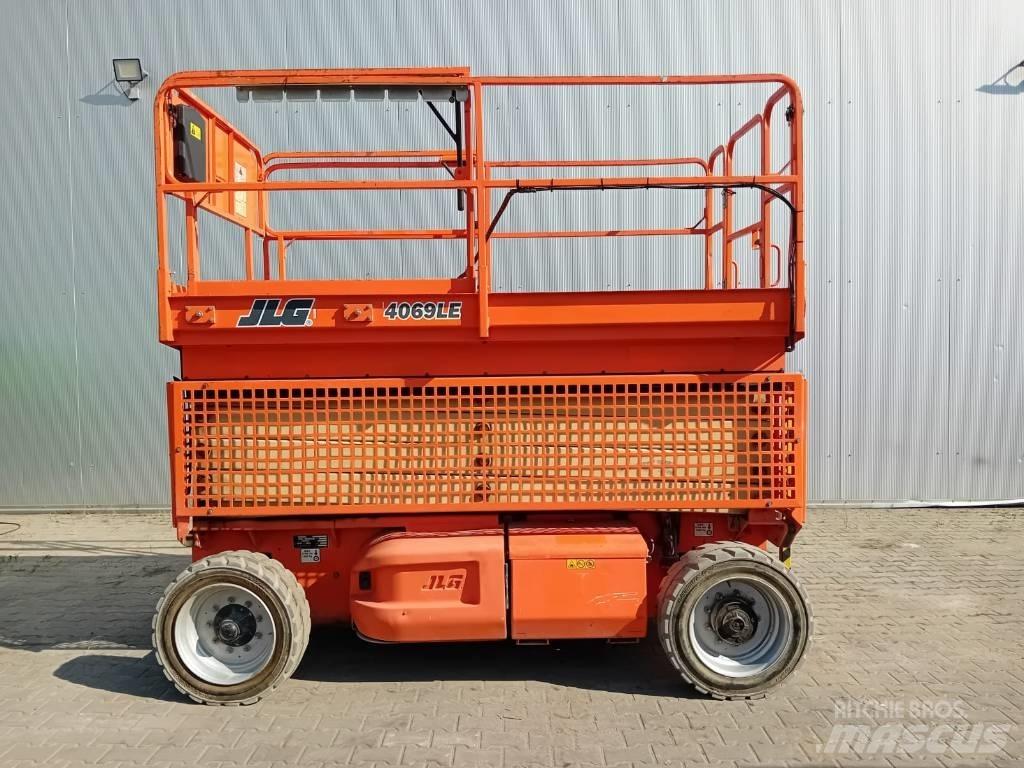 JLG 4069 LE 가위형 리프트