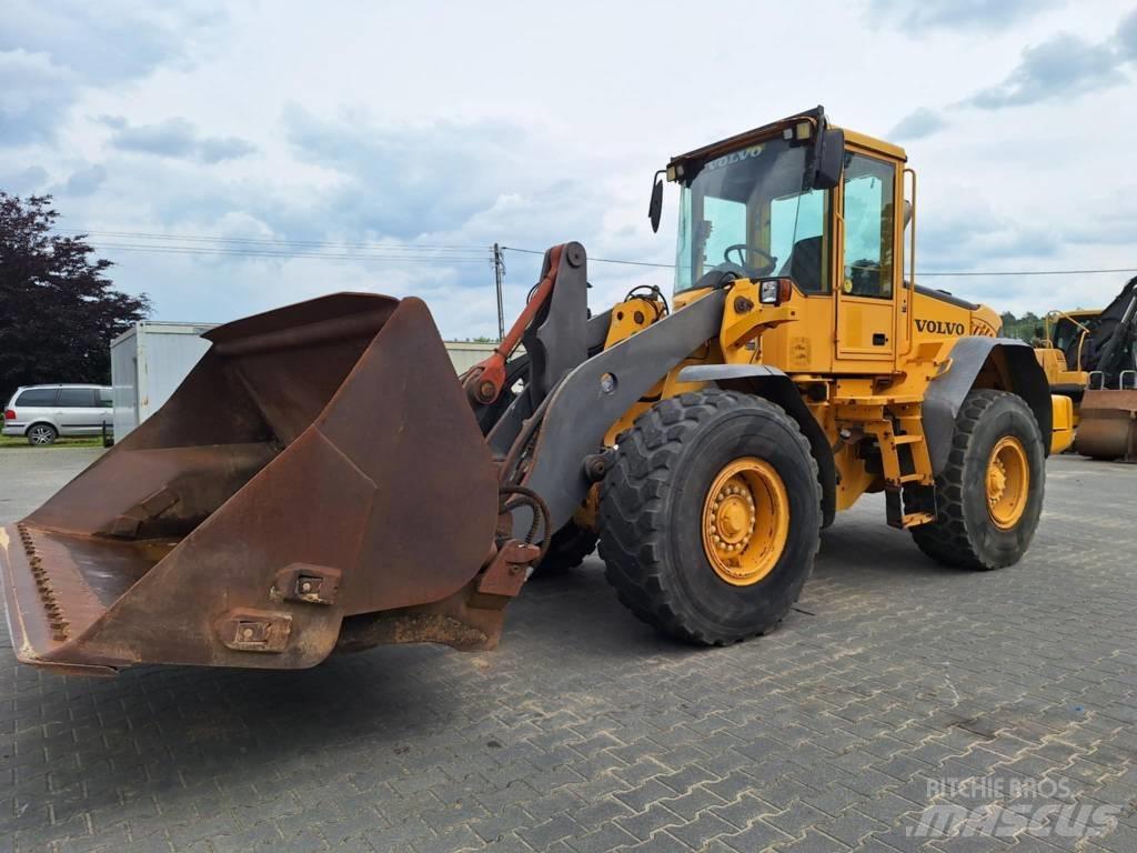 Volvo L 90 E  휠로우더