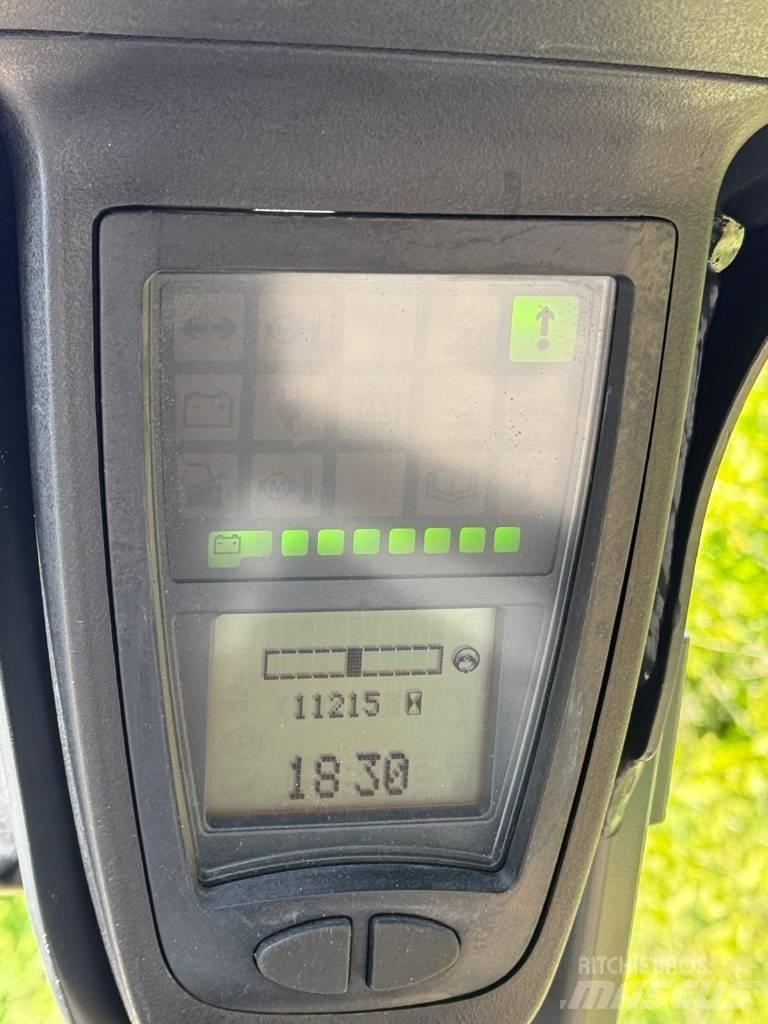 Linde E 14-01 전동 지게차