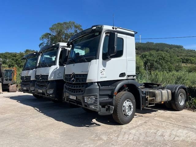 Mercedes-Benz 2045 트랙터 유닛