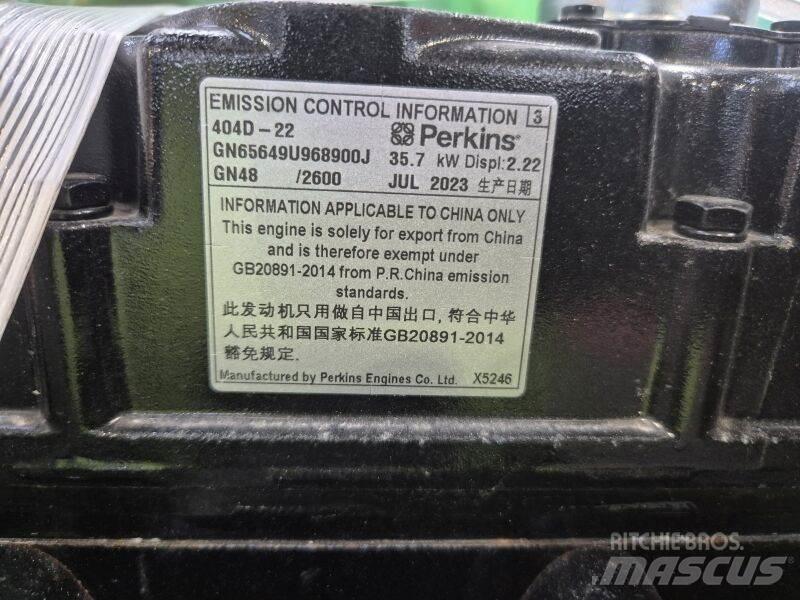 Perkins 404D-22 엔진
