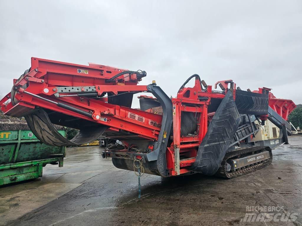 Sandvik QE 441 이동식 선별기
