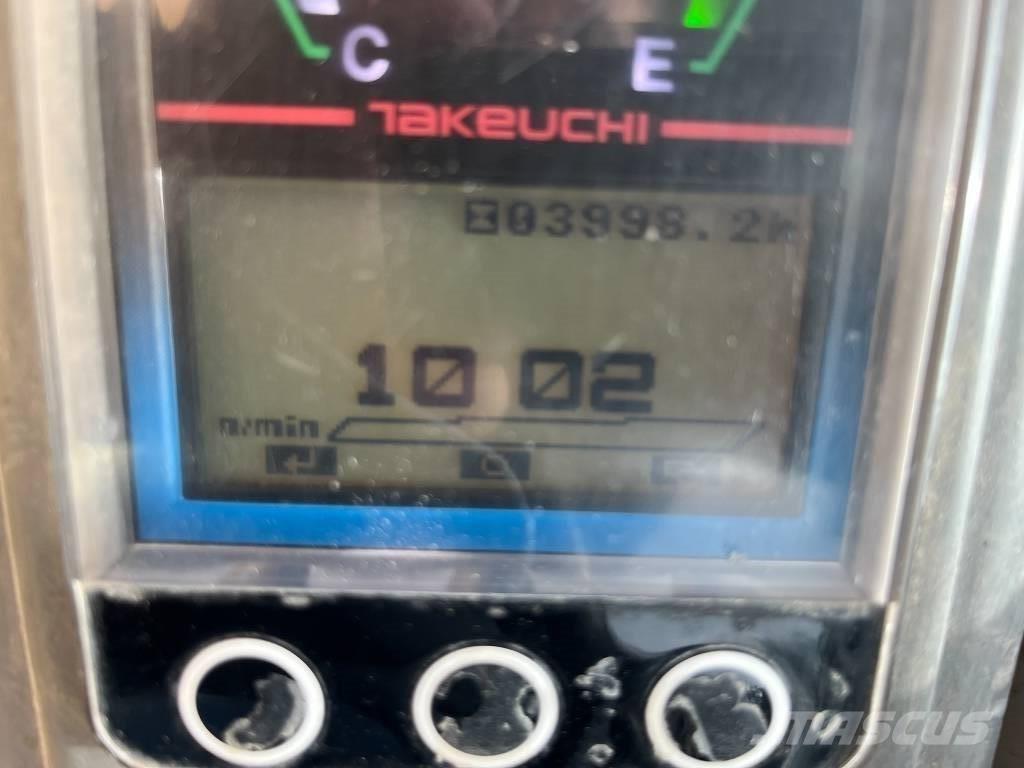 Takeuchi TB 225 소형 굴삭기 7톤 미만