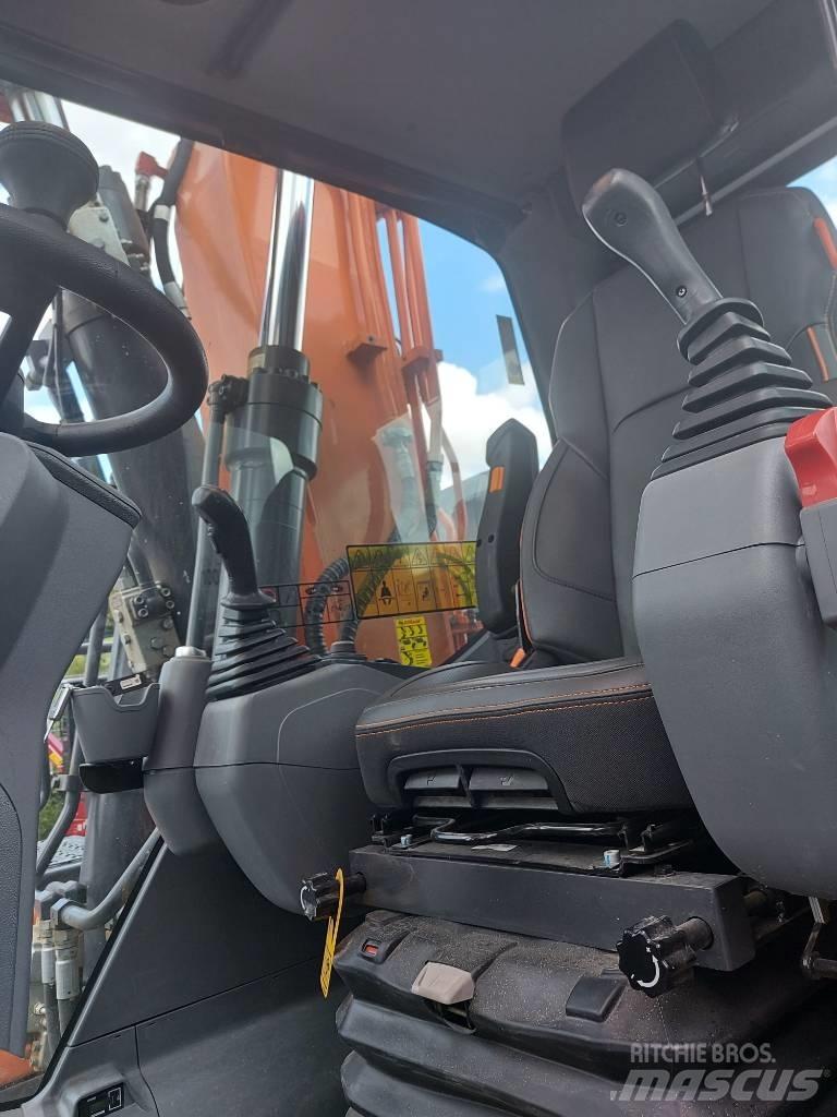 Develon DX 170 W-7  휠 굴삭기