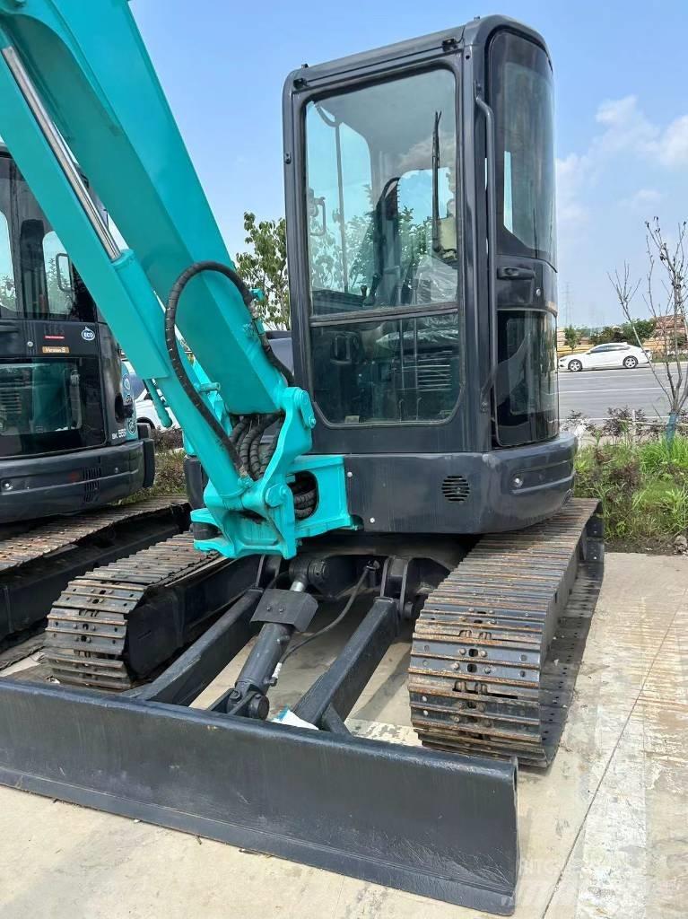 Kobelco SK55 소형 굴삭기 7톤 미만