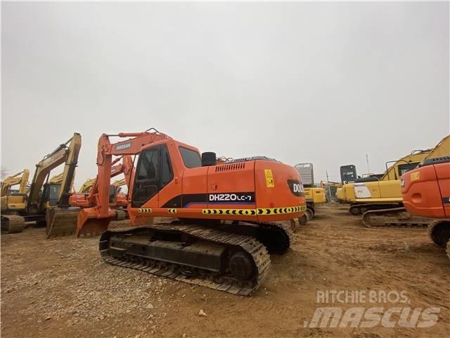 Doosan DH220LC-7 대형 굴삭기 29톤 이상