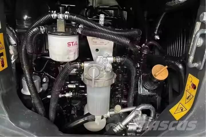 Komatsu PC 35 소형 굴삭기 7톤 미만