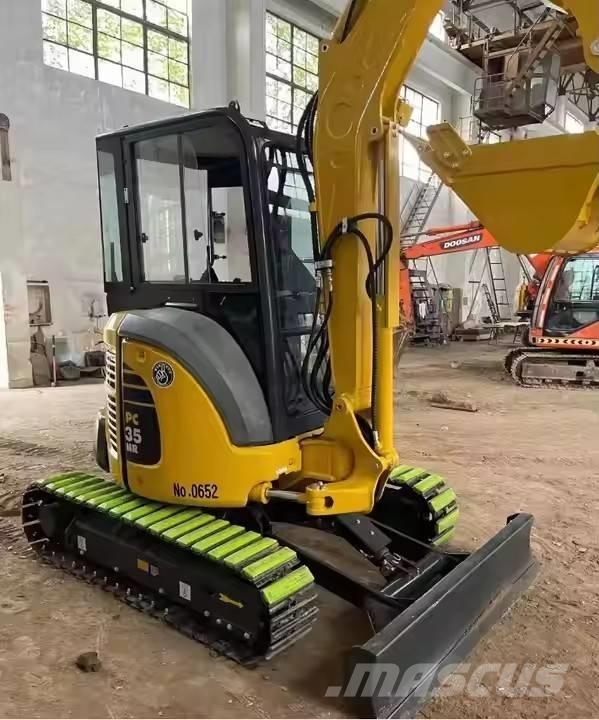 Komatsu PC 35 소형 굴삭기 7톤 미만