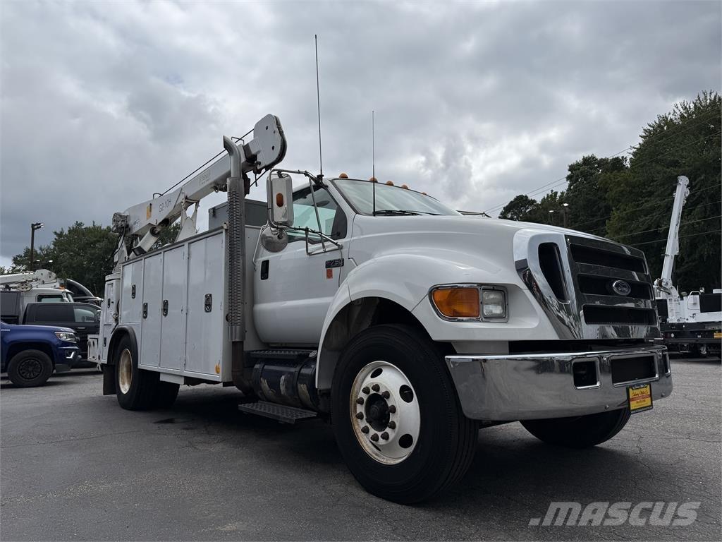 Ford F750 시립/다목적 차량