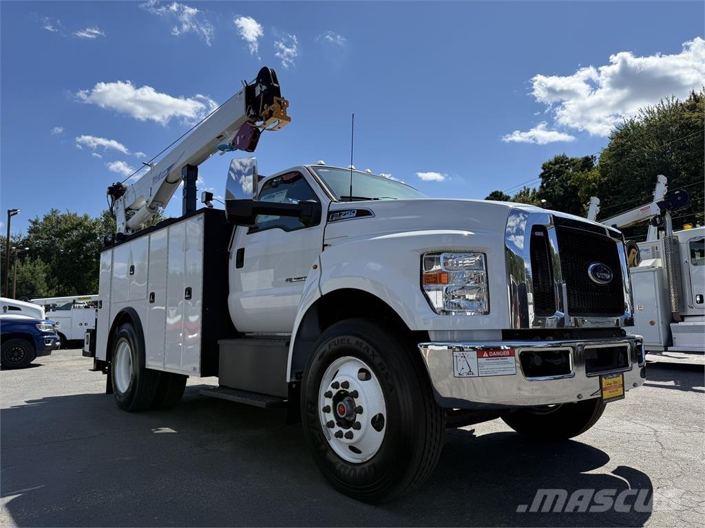 Ford F750 시립/다목적 차량