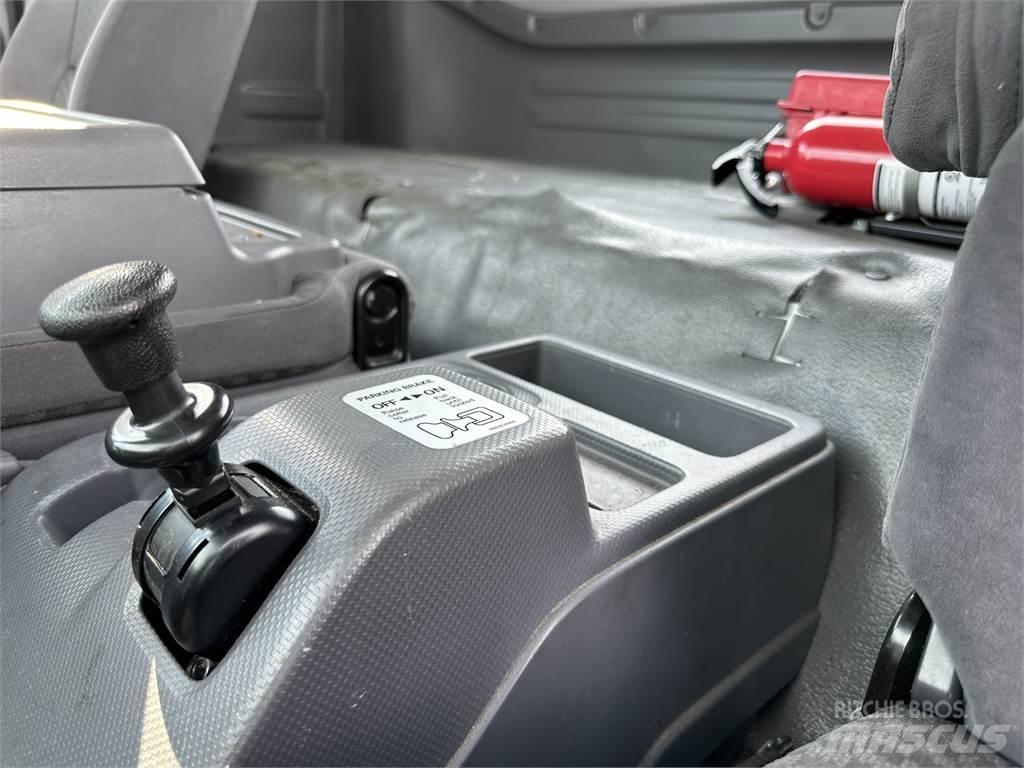 Isuzu FTR 기타 트럭