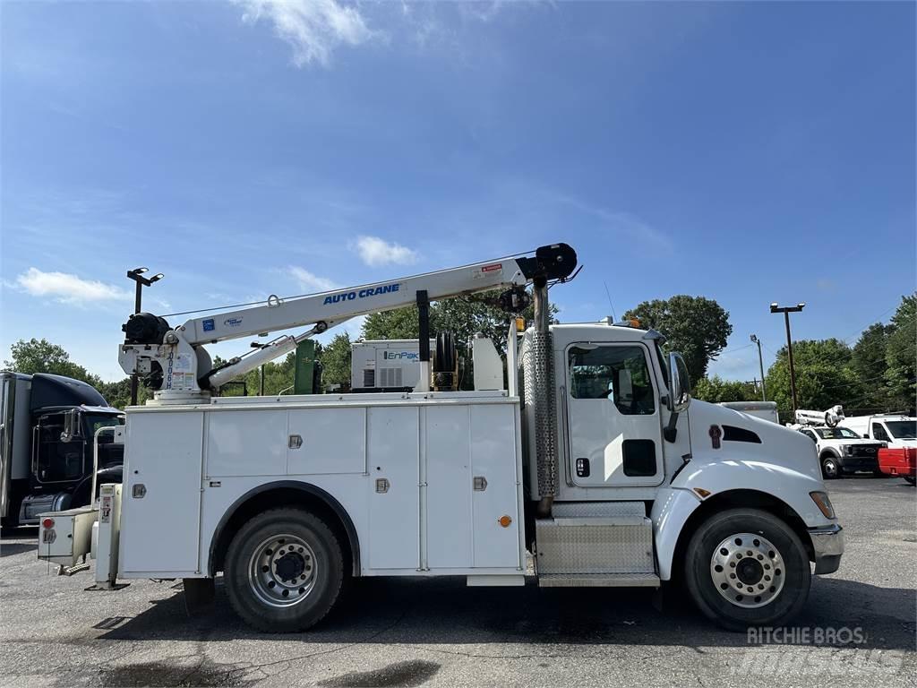 Kenworth T270 시립/다목적 차량