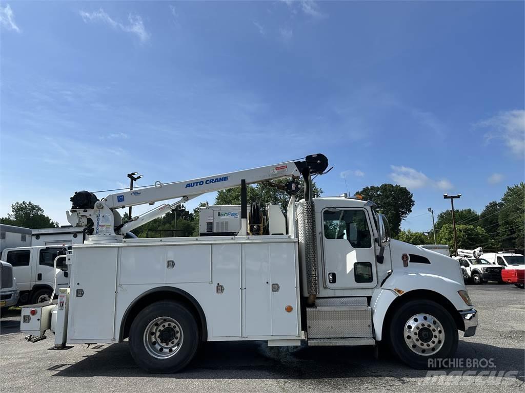 Kenworth T270 시립/다목적 차량