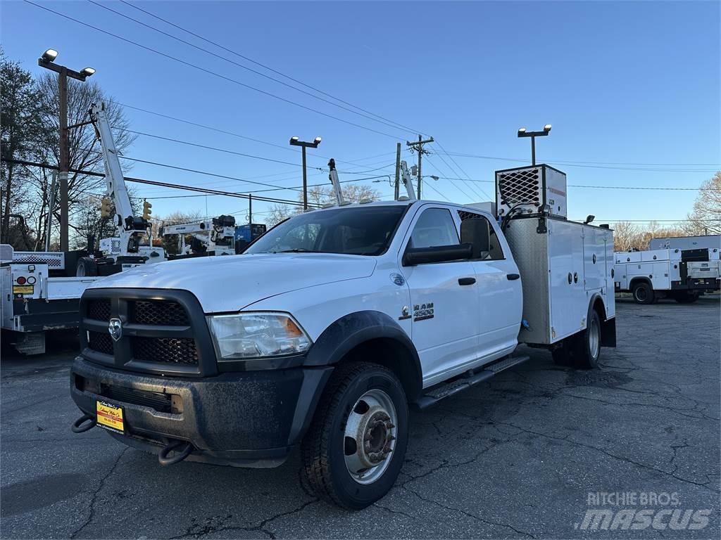 RAM 4500 시립/다목적 차량