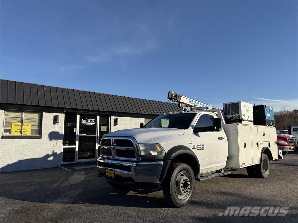 RAM 5500 기타 트럭
