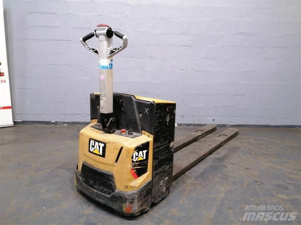 CAT NPP20N2 포크리프트