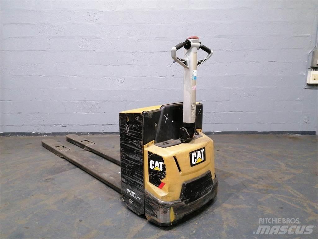 CAT NPP20N2 포크리프트