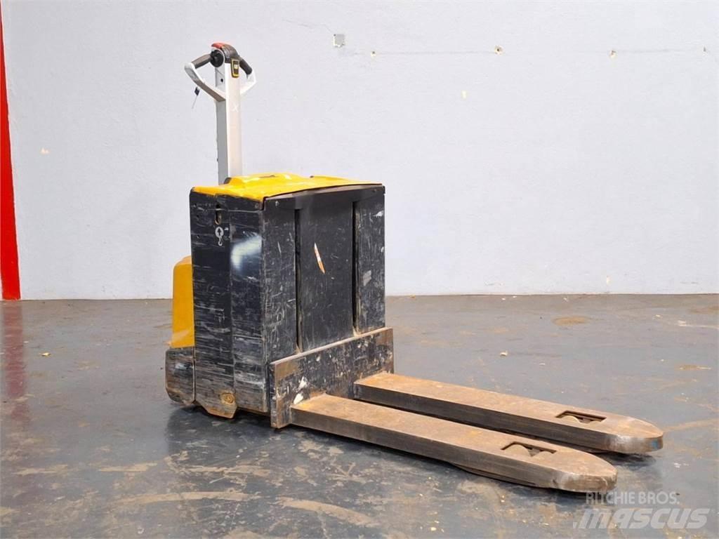 CAT NPP20N2E 포크리프트