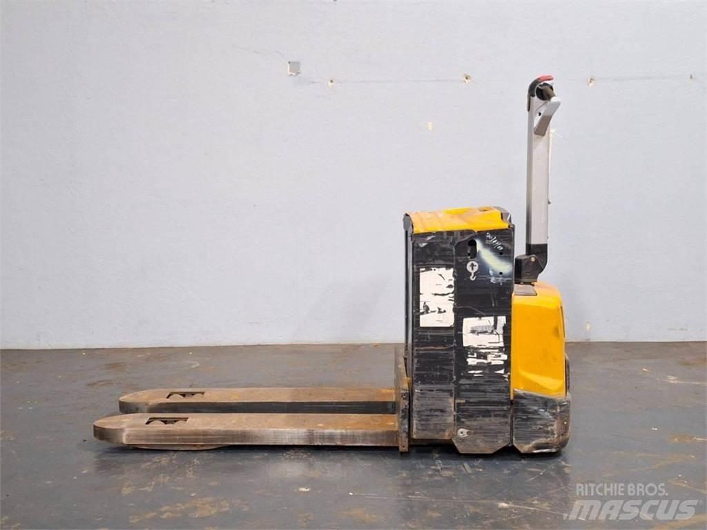 CAT NPP20N2E 포크리프트