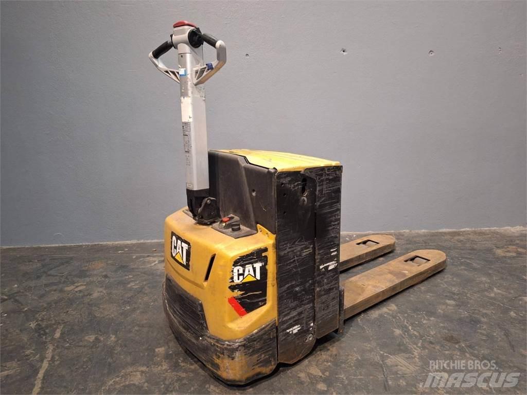 CAT NPP20N2E 포크리프트