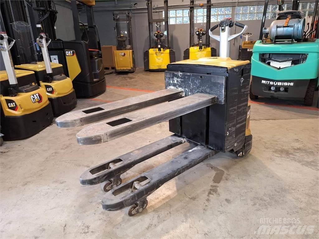 CAT NPP20N2E 포크리프트