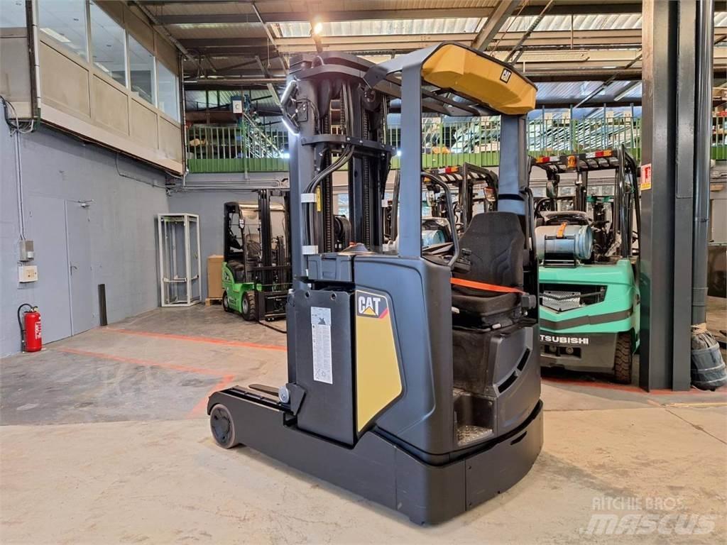 CAT NR20N2H 리치 트럭