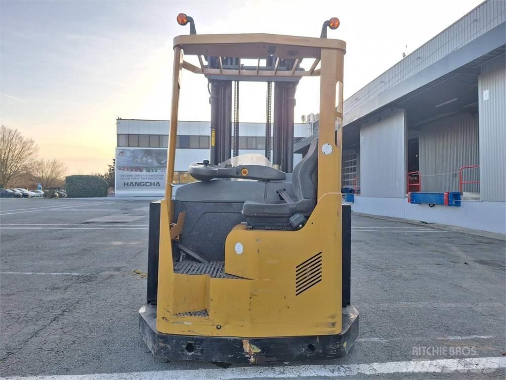 CAT NRM20K 리치 트럭
