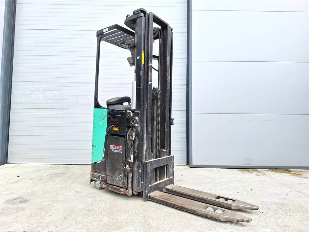 CAT NSR20N 보행식 리치 지게차