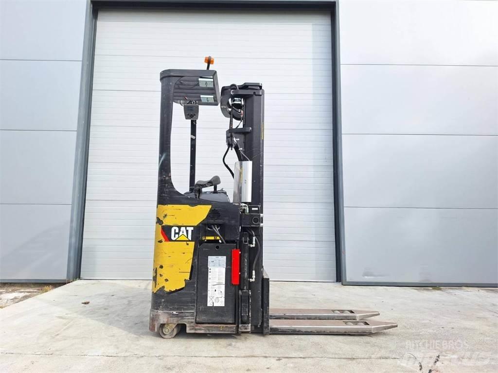 CAT NSR20N 보행식 리치 지게차