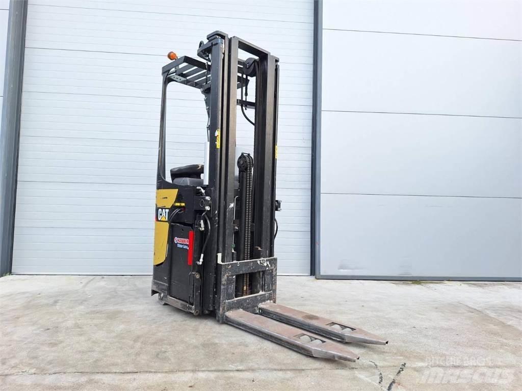 CAT NSR20N 보행식 리치 지게차