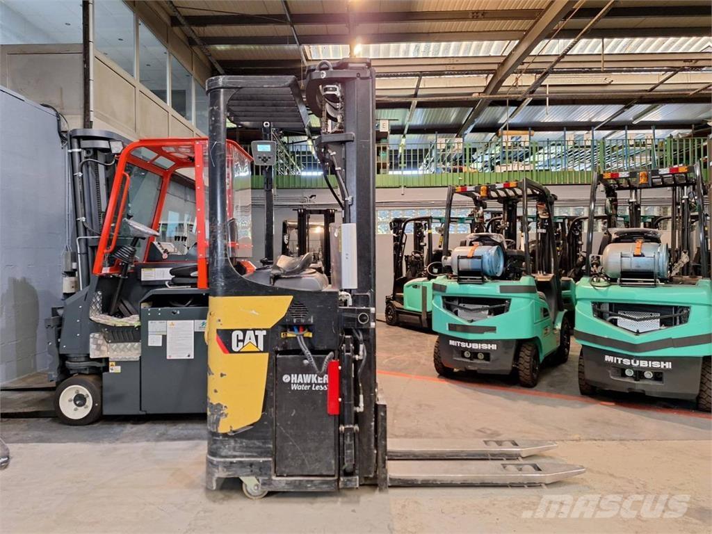 CAT NSR20N 보행식 리치 지게차