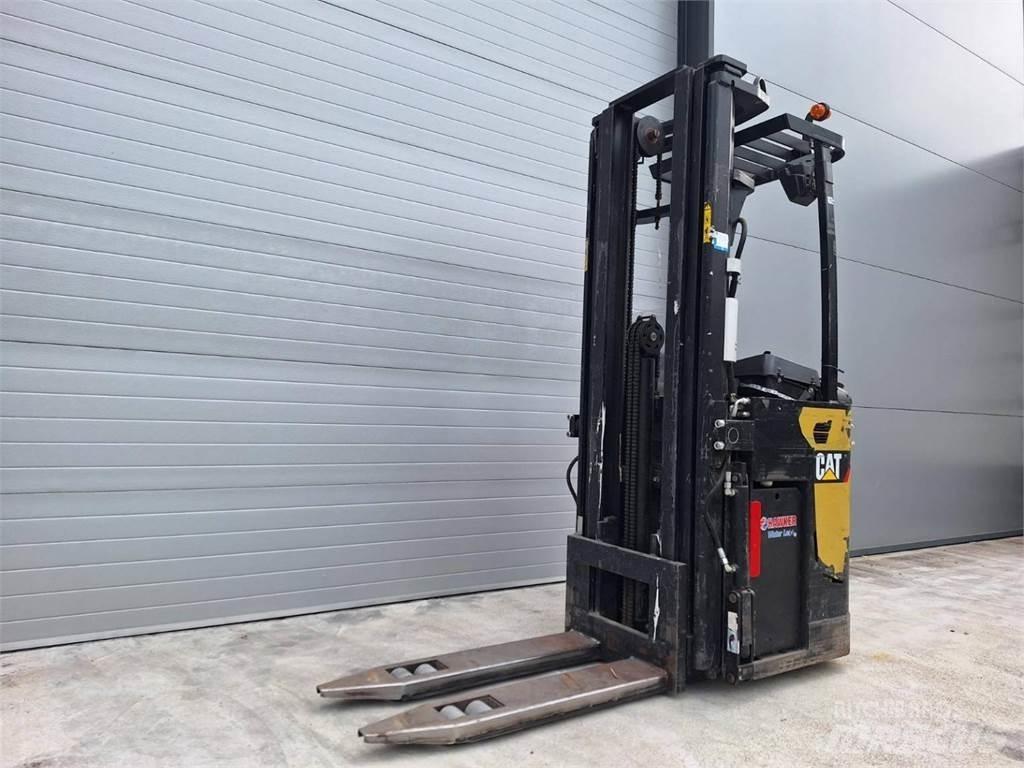 CAT NSR20N 보행식 리치 지게차