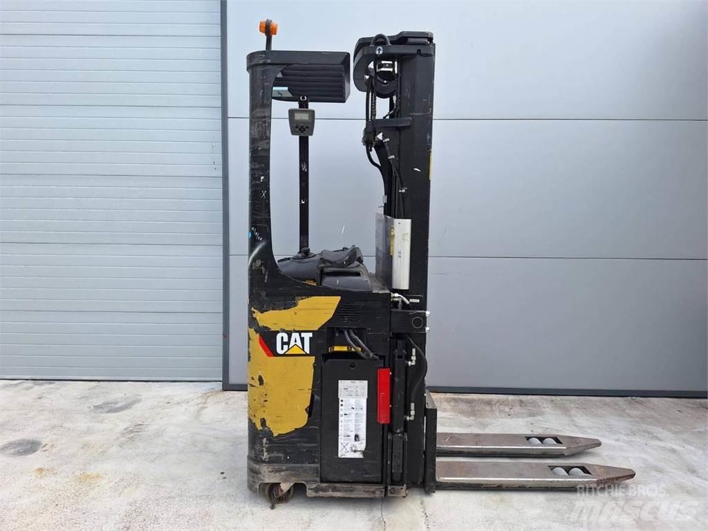 CAT NSR20N 보행식 리치 지게차