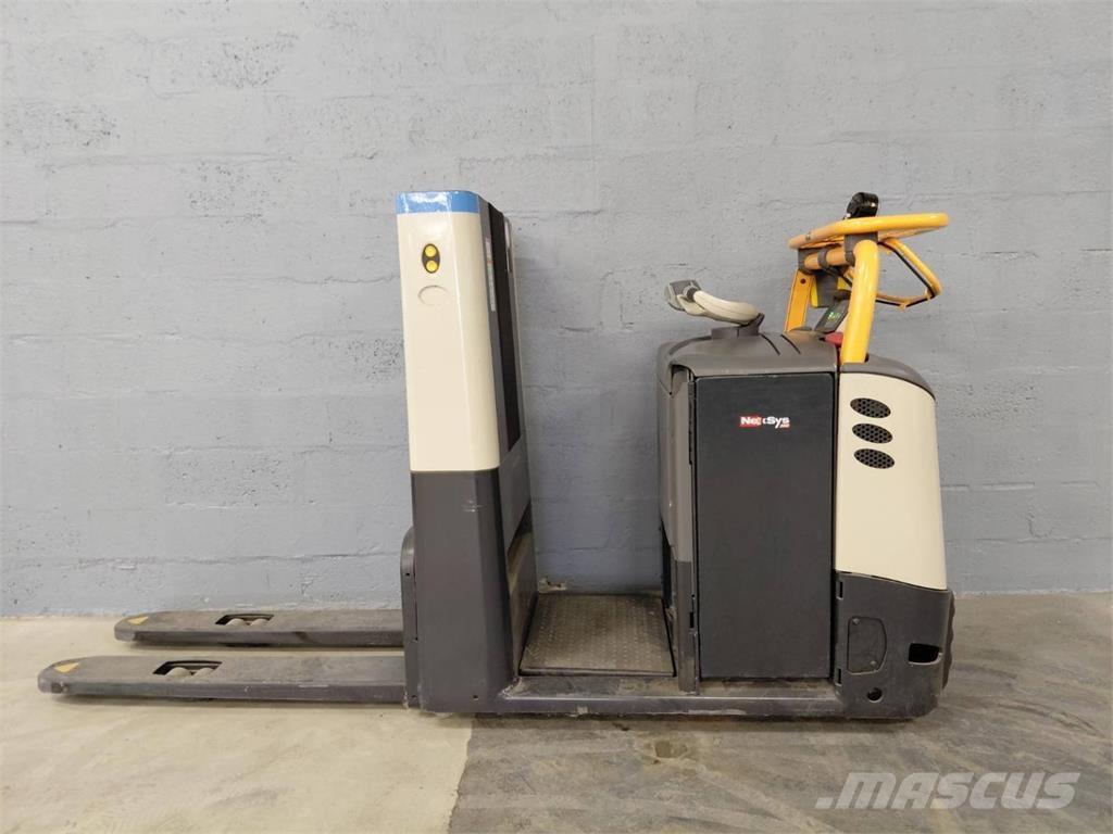 Crown GPC3045 미디엄 리프트 오더 피커