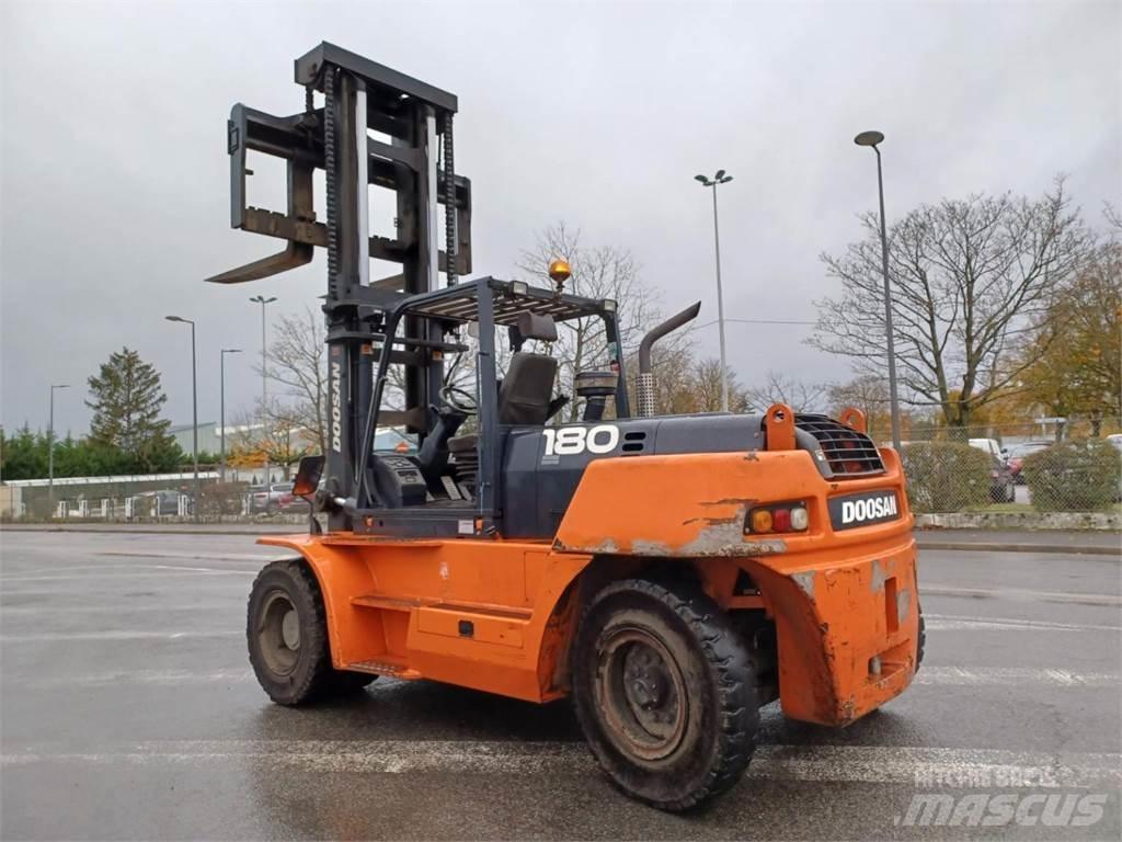 Doosan D1808-S 그 외 지게차