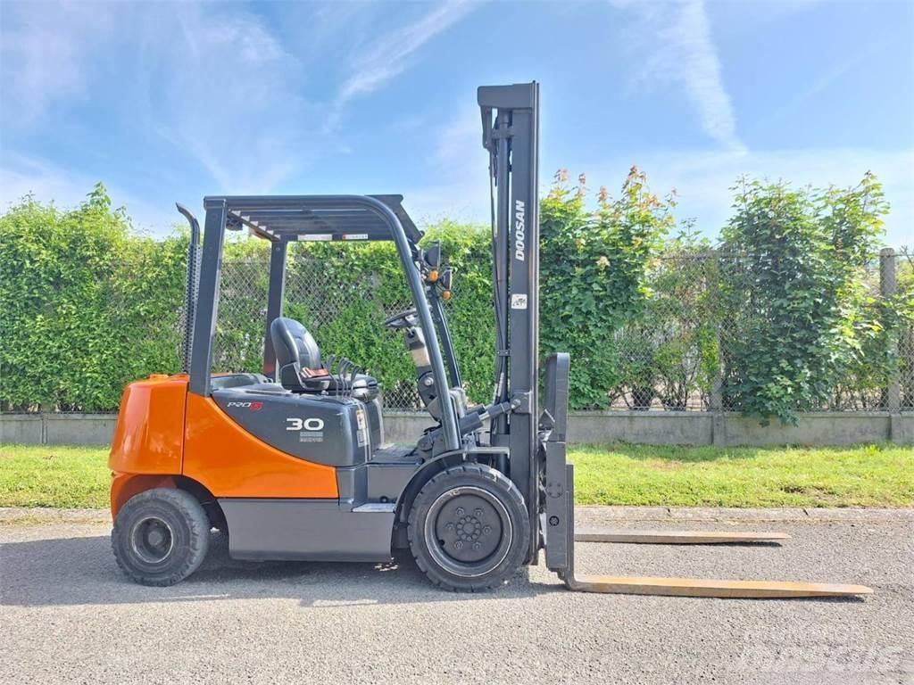 Doosan D30S 5 그 외 지게차