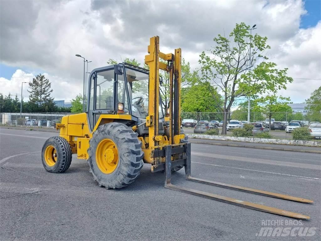 JCB 930-2 험지용 트럭