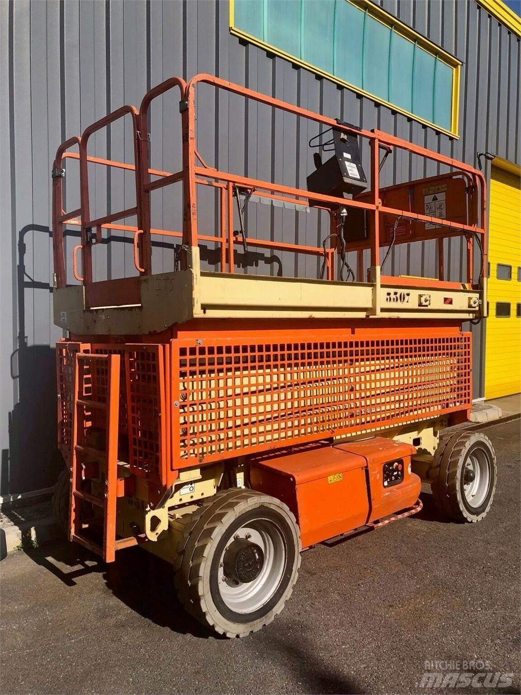 JLG 3369 LE 가위형 리프트