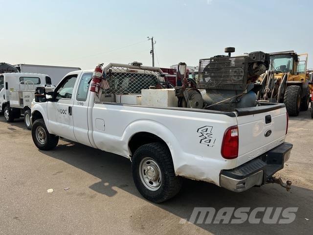 Ford SUPER DUTY 4X4 건설 장비 - 기타
