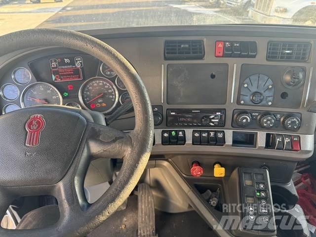 Kenworth T680 기타