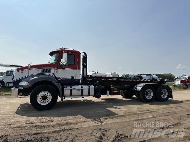 Mack GRANITE 기타