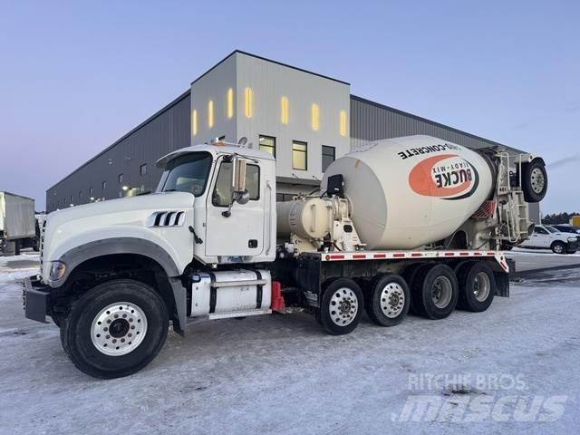 Mack GRANITE 기타