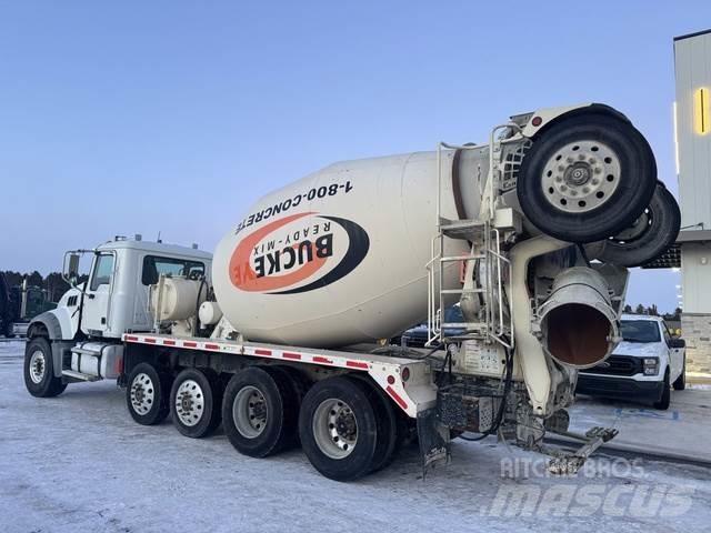 Mack GRANITE 기타