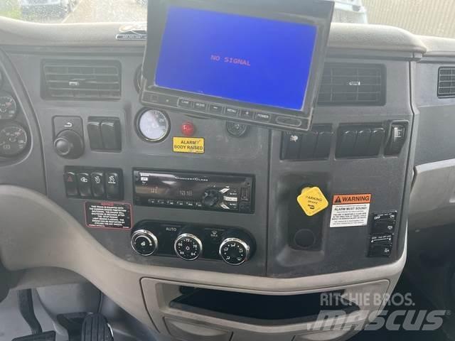 Peterbilt 567 기타