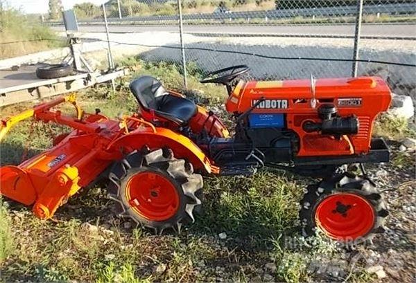 Kubota 6001 di '04 파워 하로우 및 로토틸러(회전 경운기)